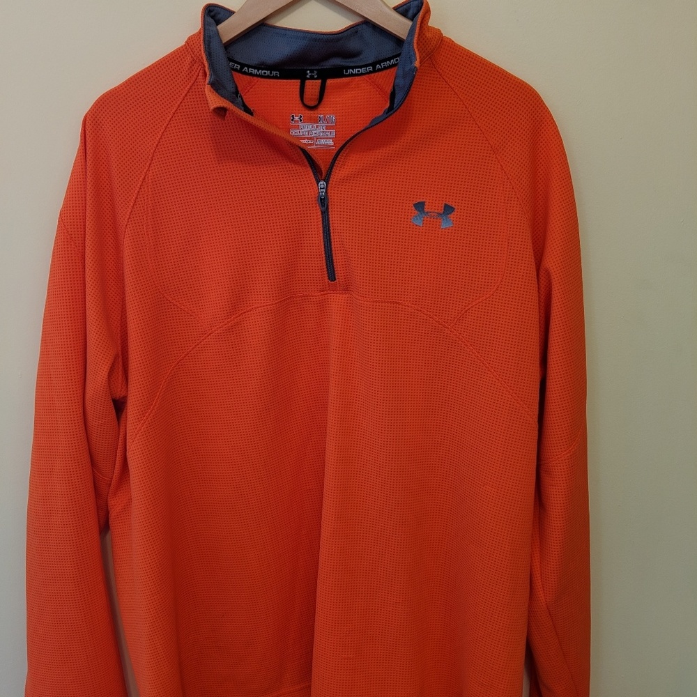 Under Armour running pullover